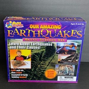 Our Amazing Earthquakes Earth Science Kit NIB